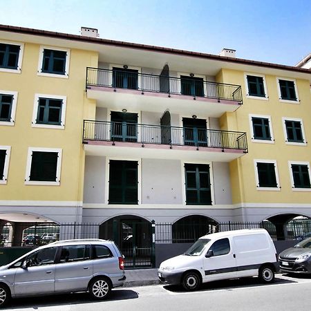 Macaia Apartment ลาวาญา ภายนอก รูปภาพ