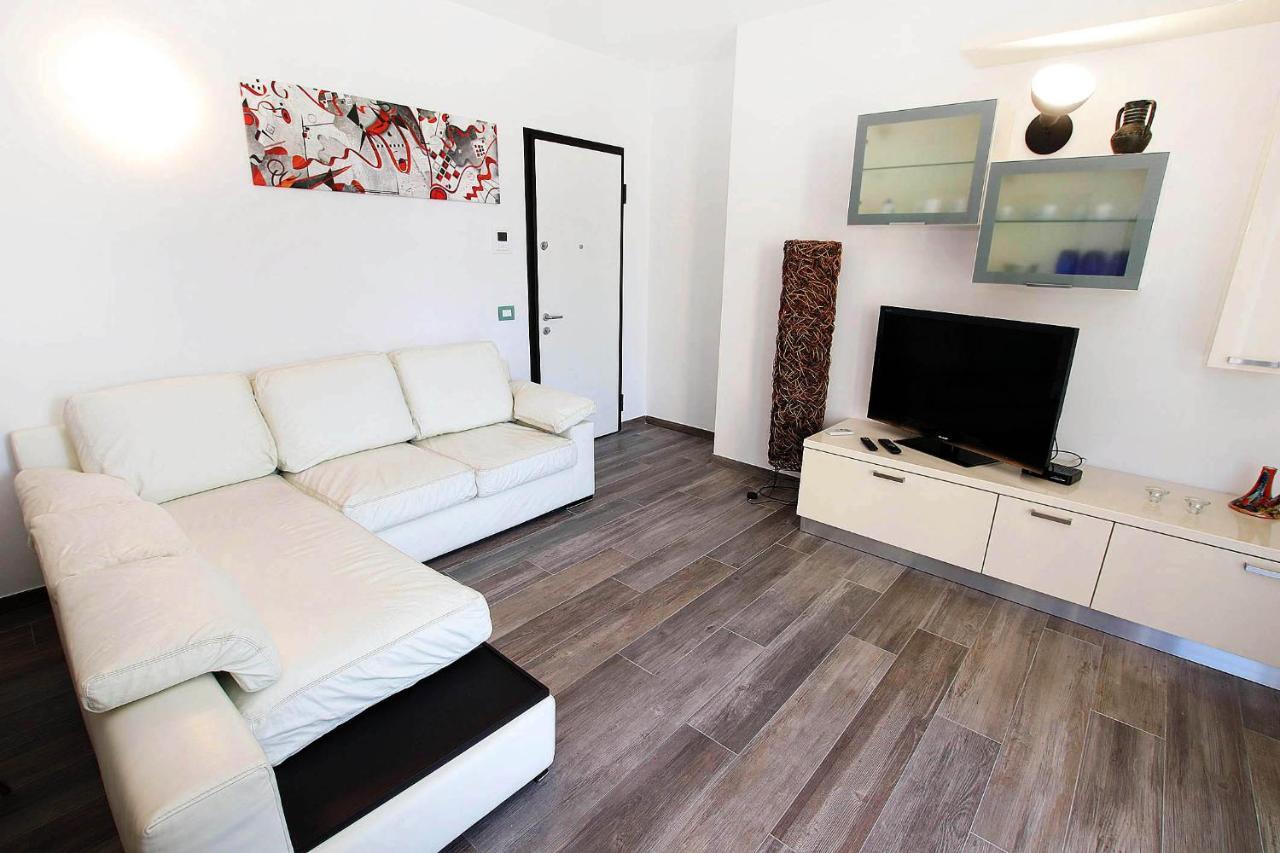 Macaia Apartment ลาวาญา ภายนอก รูปภาพ